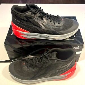 LaMelo Ball MB.02 Size 9